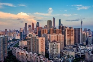 腾讯控股(00700.HK)：更新全球中期票据计划，维持300亿美元 - 新时空