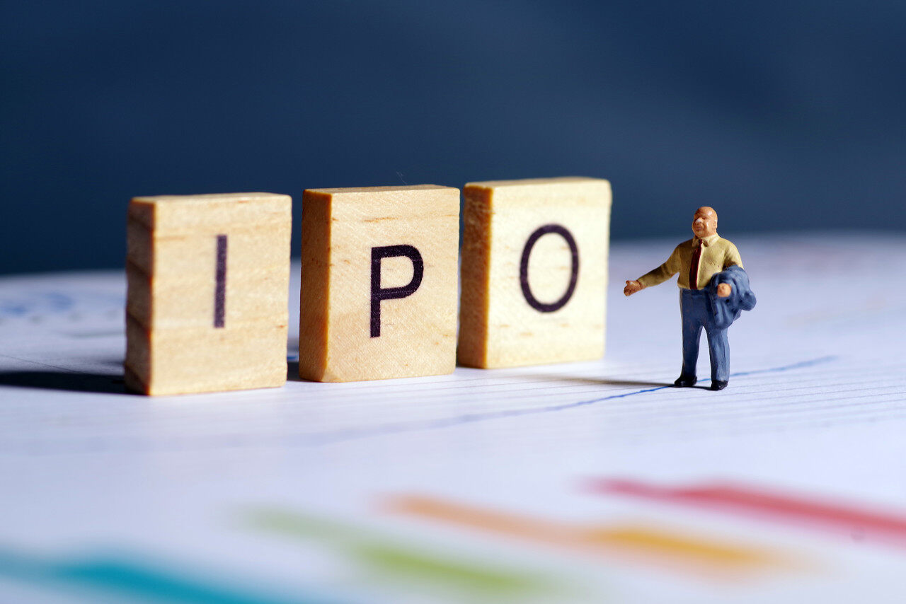 三次递表！老乡鸡再冲“中式快餐第一股”