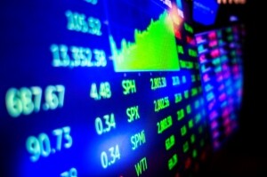 華夏恆生生科(03069.HK)下跌0.70%，最新價15.700港元