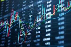 軍工龍頭ETF富國(512710)下跌2.38%，最新規模達96.56億元