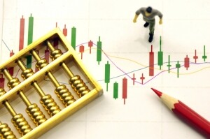 商米科技-W(06810.HK)：基石投資者XINWUTANG自願延長禁售期五個月至2027年3月28日