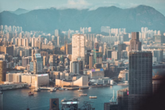 POP MART (09992.HK): grants 140,431 share awards - NewTimeSpace