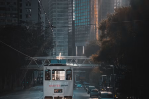 煜荣集团(01536.HK)：1供3供股完成，配发13.68亿股，净筹1.349亿港元，11月3日挂牌